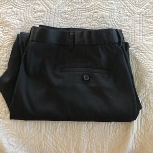 Men’s Haggar Classic Fit Khakis